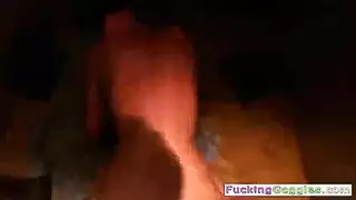 فتاة روسية تأخذ قضيبًا كبيرًا في جميع الفتحات فيلم إباحي صريح