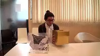 عاهرات مهاجرات يركبن بقوة في جماعي