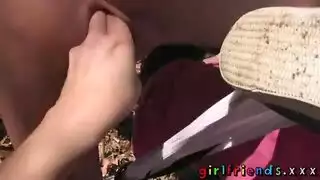 علاقة جنسية جماعية فاضحة في الغابة تليها حفلة جماع على الشاطئ