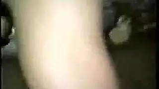 الزوج الأسود يمارس الجنس مع جارته الشقية بينما زوجته غائبة