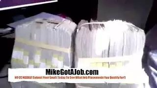 كس أسود يقطر بعد جماع علاجي عنيف