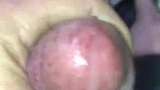 استمناء بقضيب وحشي: عرض فردي صريح