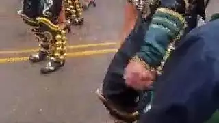 إباحية عسكرية بيروفية: نكح عاهرة ترتدي تانجا
