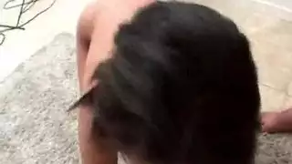 مساعد سياسي يحصل على قذف ساخن على الوجه