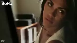 وصول غير محدود للإباحية على الموقع الأزرق