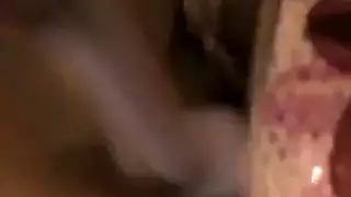 استمناء بي بي دبليو: حركة الديلدو تؤدي لانفجار اندفاعي