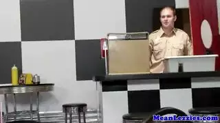كس مفتوح يكشف عن نفسه في الحركة