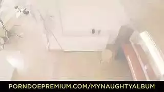 شقي الديك مص شقراء عاهرة، مع الشعر الوردي يحب الحصول مارس الجنس أصعب من أي وقت مضى من قبل
