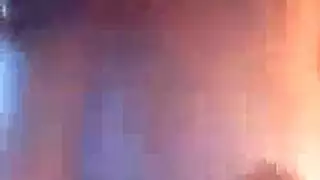 فيلم إباحي مكشوف: جسد بيل مورغان العاري معروض للبيع