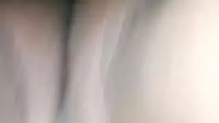 أصغر ثنائي يقدم أداء بورن مكثف