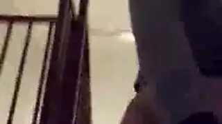 مراهقة لاتينية كبيرة الصدر في جلسة جنس قوية مع عناصر سادية مازوخية