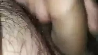 جنس جماعي خشن وإنهاء على الوجه