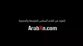 وجع كس ميلف: نيك أم صديقي على الطاولة