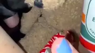تجميع عربي غريب لكساس محشوة بالسوائل الصالحة للأكل