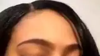 إباحي: عامل الإصلاح يضرب مؤخرة الفتاة السمراء المبتسمة الممتلئة