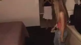 بنات مصري في سن المراهقه