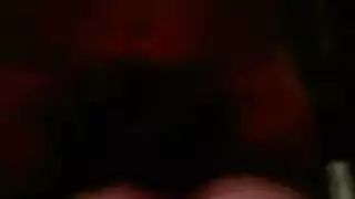 إباحية خالصة: مشاهد عالية الدقة لفرج بلا شعر