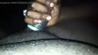 حبات شرجية وقضيب ضخم يمارسان الجنس المزدوج