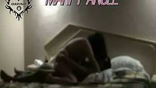 تدليك قضيب الفحل الإباحي