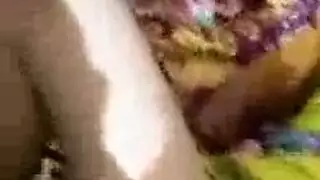 جماع جماعي في الأماكن العامة مع ممثلات إباحية أكبر سناً