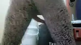سينثيا في حالة مزاجية مذهلة اليوم ، عندما يظهر حبيبها ليعاملها بشكل صحيح