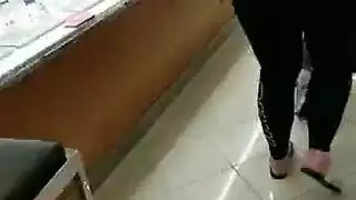 فتاة ناضجة ويونغ
