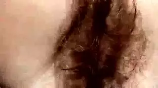 شباب مثيرون يمارسون الجنس الصريح في مقاطع فيديو