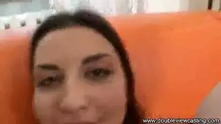 تجميع لهزات الجماع الشديدة: راني موكيرجي تئن وتقذف السائل أمام الكاميرا