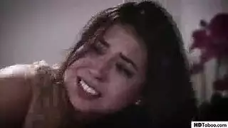المشبك الثدي الوحش البريء