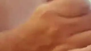 متعة الزوج: شفاه ليندسي المتلهفة على انتصابه