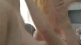 دغدغة نائب الرئيس غارق لسان
