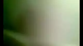 جلسة نيك مزدوج عنيف لمراهقة هندية