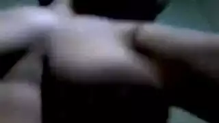 فتاه بتفرك زبه
