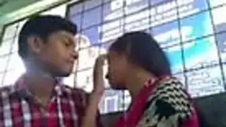 بث أفلام خالد يوسف الإباحية الصريحة