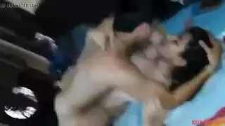 بث مجاني لمشاهد جنسية صريحة