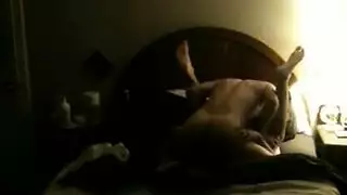 الرجل المتزوج الأنيق يصور رعشته الجنسية الشديدة