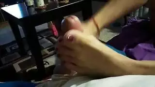 زوجة ناضجة تأخذ قضيب أسود كبير وقذف داخلي مشهد إباحي كامل