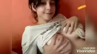 فيلم هاوي فاضح: مص قضيب ونيك مهيج للمهبل