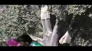 مصرى فى ورشه النجاره