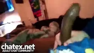 تمص زبر صديقها في العربيه