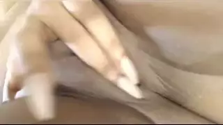امرأة تضرب زوجها وتنيكه