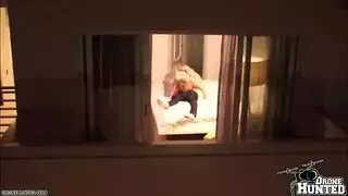 تسجيل سري يلتقط جلستها العاطفية المنفردة