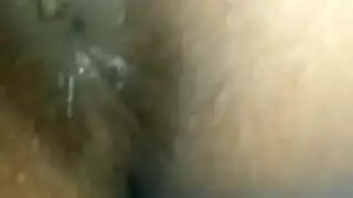 ثنائي ليسبياني حار تلعق المؤخرة وتجعل بعضها تقذف