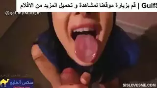 تتوق للنيك الشرجي: تتوسل لتجربة جديدة
