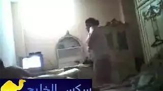 جنس متسلل في المكتب: الزوج الخائن يلتقط المشهد