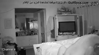 يداعب ويلحس كس حبيبته