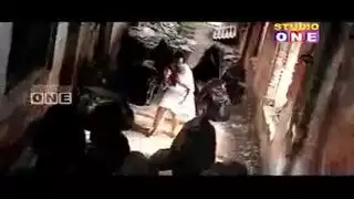 خيال جنسي لشخصية مهمة: نشاهد بعضنا ونحن نستمني