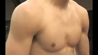 العنف بقوه اكبر