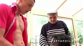 الأب وبنته وأبنه