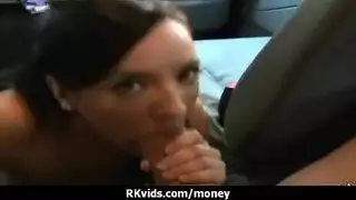 الجماع الجنسي مع الحيوانات ومهرجان نيك النساء